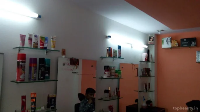 R.One.2 Hair Salon, Agra - Photo 2