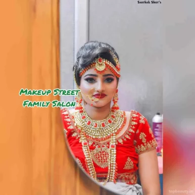 Makeup Street Beauty Salon, Agra - Photo 7