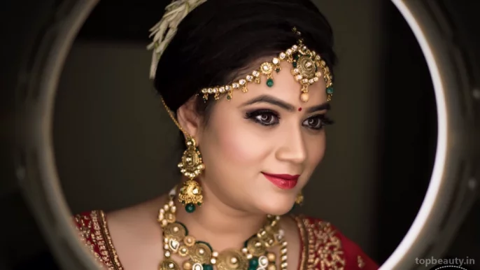Nisha Chaudhary Makeup/ Hair Artist, Agra - Photo 4