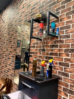 Tress Loung Hair & Salon, Agra - Photo 1