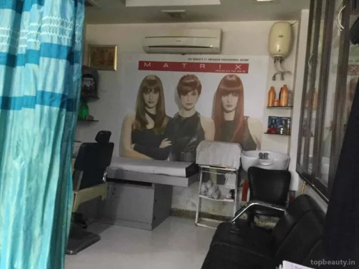 New Look Herbal Beauty Parlour, Agra - Photo 5