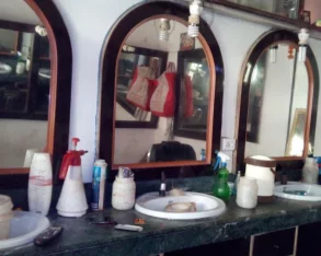 Ganesh Hair Cutting Salon, Agra - Photo 2