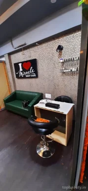 Miracle Beauty Studio || Best Bridal Makeup Artist In Agra - Beauty Services Specialist - Best Beauty salon Near Me - Nail extension - For Salon for hair treatment - Professional hair styling artist in Agra, Agra - Photo 2