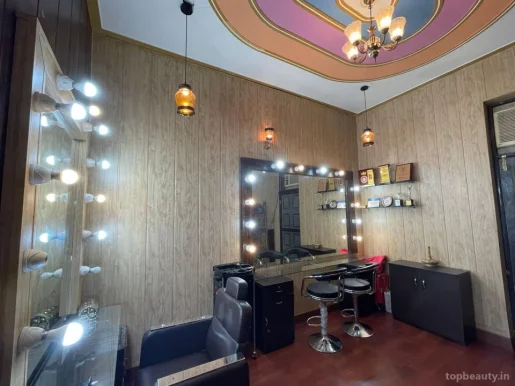 Victorian Makeovers & Cosmetic Clinic, Agra - Photo 3