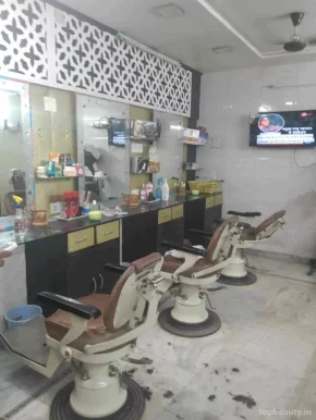 Modern Mens Hair Saloon, Agra - Photo 8