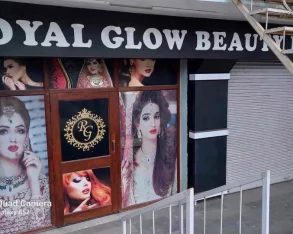 Royal Glow Beauty Parlour, Agra - Photo 2