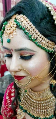 Royal Glow Beauty Parlour, Agra - Photo 5