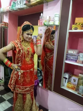 Makeover Beauty Salon, Agra - Photo 1