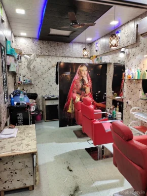 Reena Makeover and Boutique, Agra - Photo 3