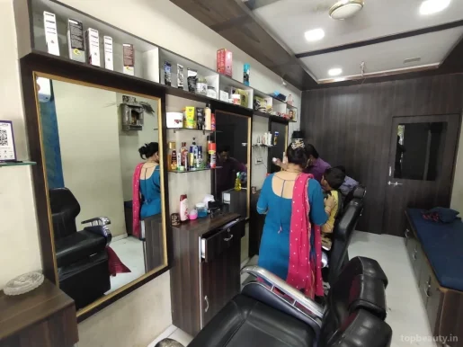 Mr Cutt's Hair salon, Ahmedabad - Photo 1