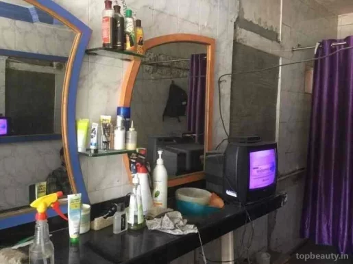 Venus Hair Salon, Ahmedabad - Photo 4