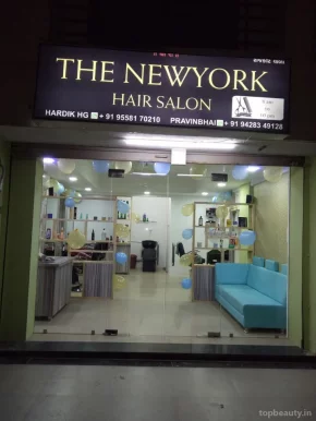 The New York Hair Salon, Ahmedabad - Photo 4