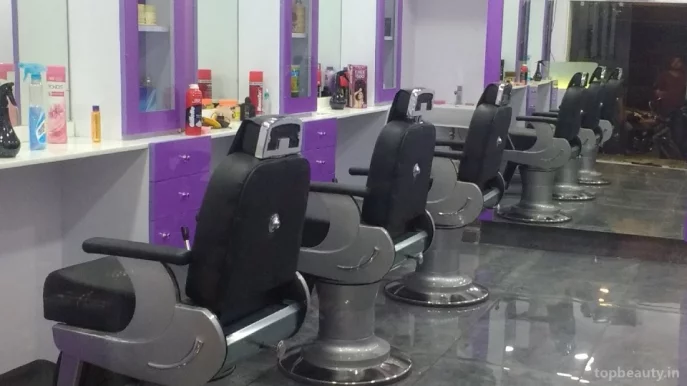 Poonam hair salon, Ahmedabad - Photo 6