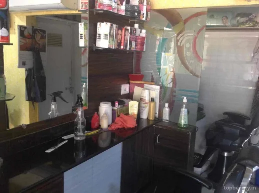 Manas Hair Saloon, Ahmedabad - Photo 5