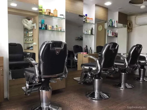 AV Hair Salon, Ahmedabad - Photo 6