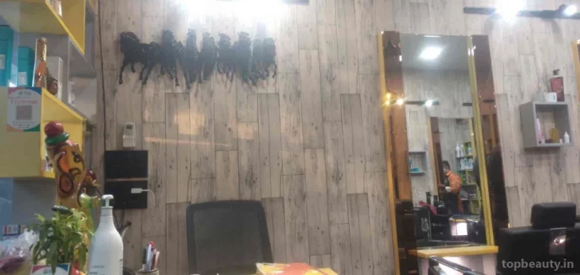 New Looks Hair Salon, Ahmedabad - Photo 1