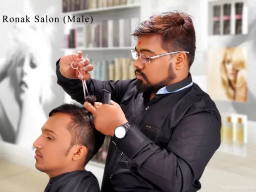Ronak Hair Salon, Ahmedabad - Photo 3