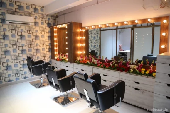 Elegance salon, Ahmedabad - Photo 4
