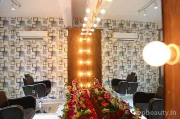 Elegance salon, Ahmedabad - Photo 3