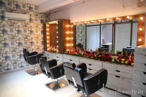 Elegance salon, Ahmedabad - Photo 2
