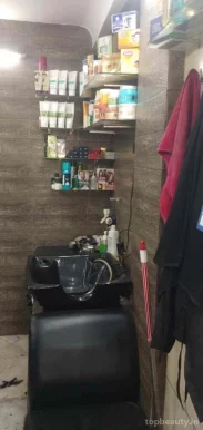Unique Hair Cut Shop, Ahmedabad - Photo 7