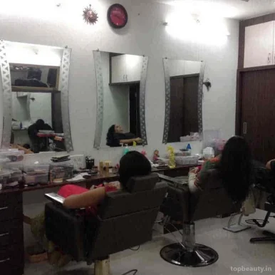 Tejal beauty salon, Ahmedabad - Photo 1