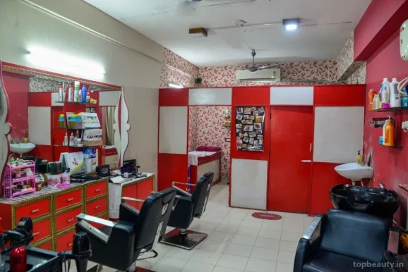 Radiance Beauty Salon, Ahmedabad - Photo 3