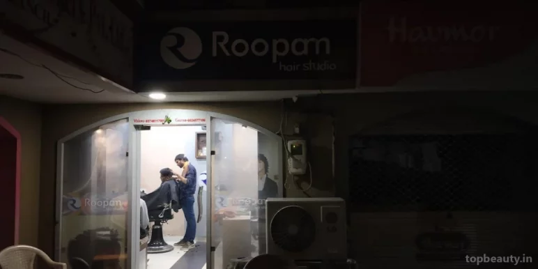 Roopam Hair Style, Ahmedabad - Photo 4
