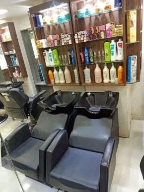 The KD Hair salon, Ahmedabad - Photo 4