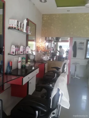 Icon Hair & Beauty Care, Ahmedabad - Photo 2