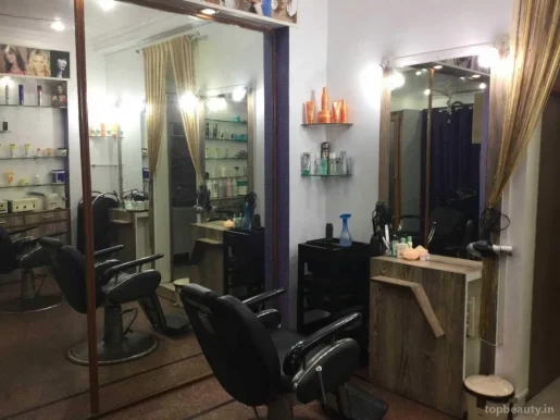 Omji Make Up Studio And Beauty Salon Aligarh, Aligarh - Photo 1