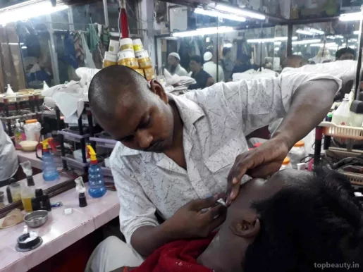 Tip Top Hair Cutting Saloon, Allahabad - Photo 3