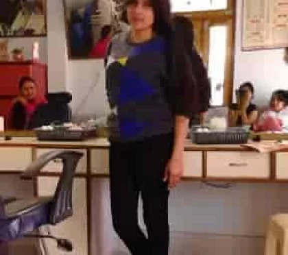 Nikhar Beauty Parlour – Hairdressing parlor in Allahabad