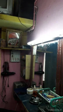 Om Sai Hair Cutting Saloon, Amravati - Photo 1