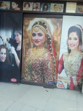 66 saloon & spa unisex professional Contact owner- Manav, Amritsar - Photo 1