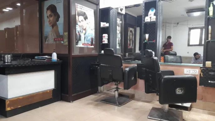 Black Scissors & Cuts Salon, Amritsar - Photo 8