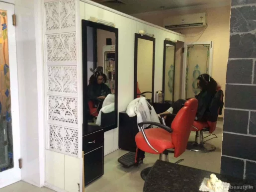 Cosmo Professional Salon And Spa, Amritsar - Photo 6