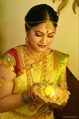 Professional bridel makeup artist uma_santhosh, Bangalore - Photo 1