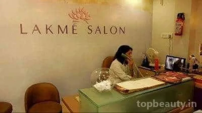 Lakme Salon R T nagar, Bangalore - Photo 3
