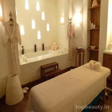 Avi's body massage parlour, Bangalore - Photo 3