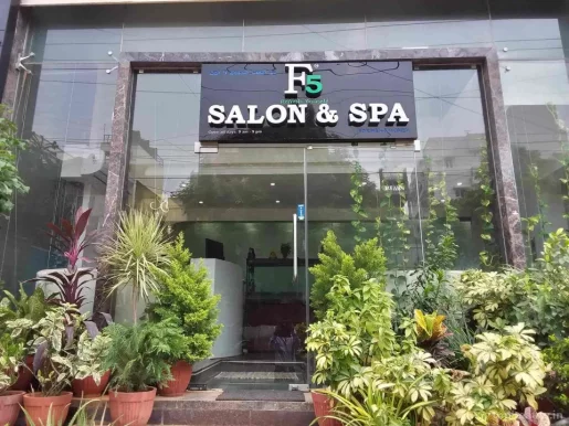 F5 Salon & Spa, Bangalore - Photo 2