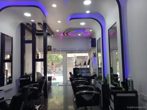 Headz zone unisex hair and skin studio, Bangalore - Photo 3