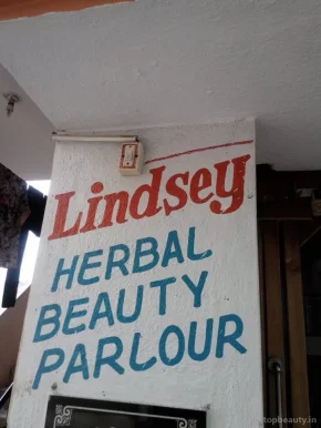 Lindsey Herbal Beauty Parlour, Bangalore - Photo 2