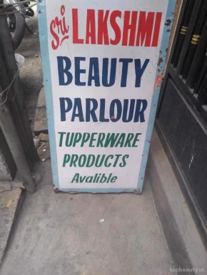 Sri Lakshmi Beauty Parlour, Bangalore - Photo 3