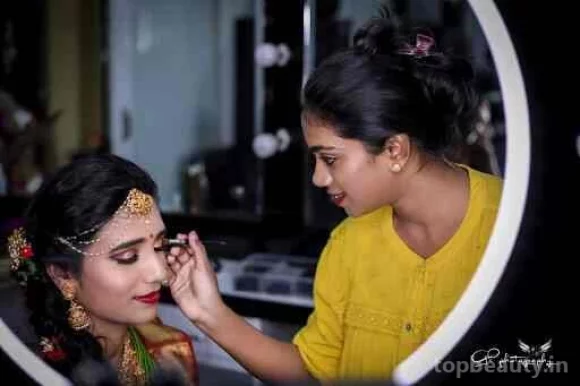 Makeup by madhumitha DEEYA BEAUTY LOUNGE MAKEUP STUDIO AND ACADEMY, Bangalore - Photo 4