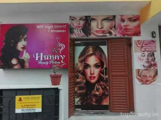 Hunny Beauty Parlour, Bangalore - 