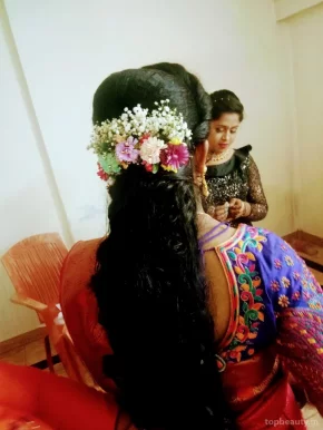 Makeup artist/bridal makeup/makeup academy/Charmine Chaya Makeup Studio/salon, Bangalore - Photo 8