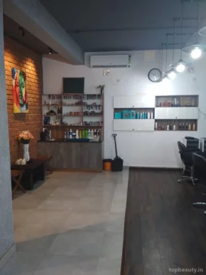 Dhondups Hair Salon, Bangalore - Photo 8