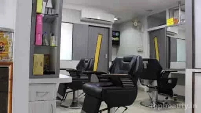 Delux Hair And Beauty Salon, Bangalore - Photo 2