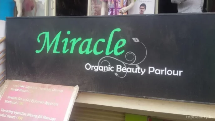 Miracle Organic Beauty Parlour, Bangalore - Photo 7